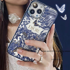 Luxurious rhinestone leather case