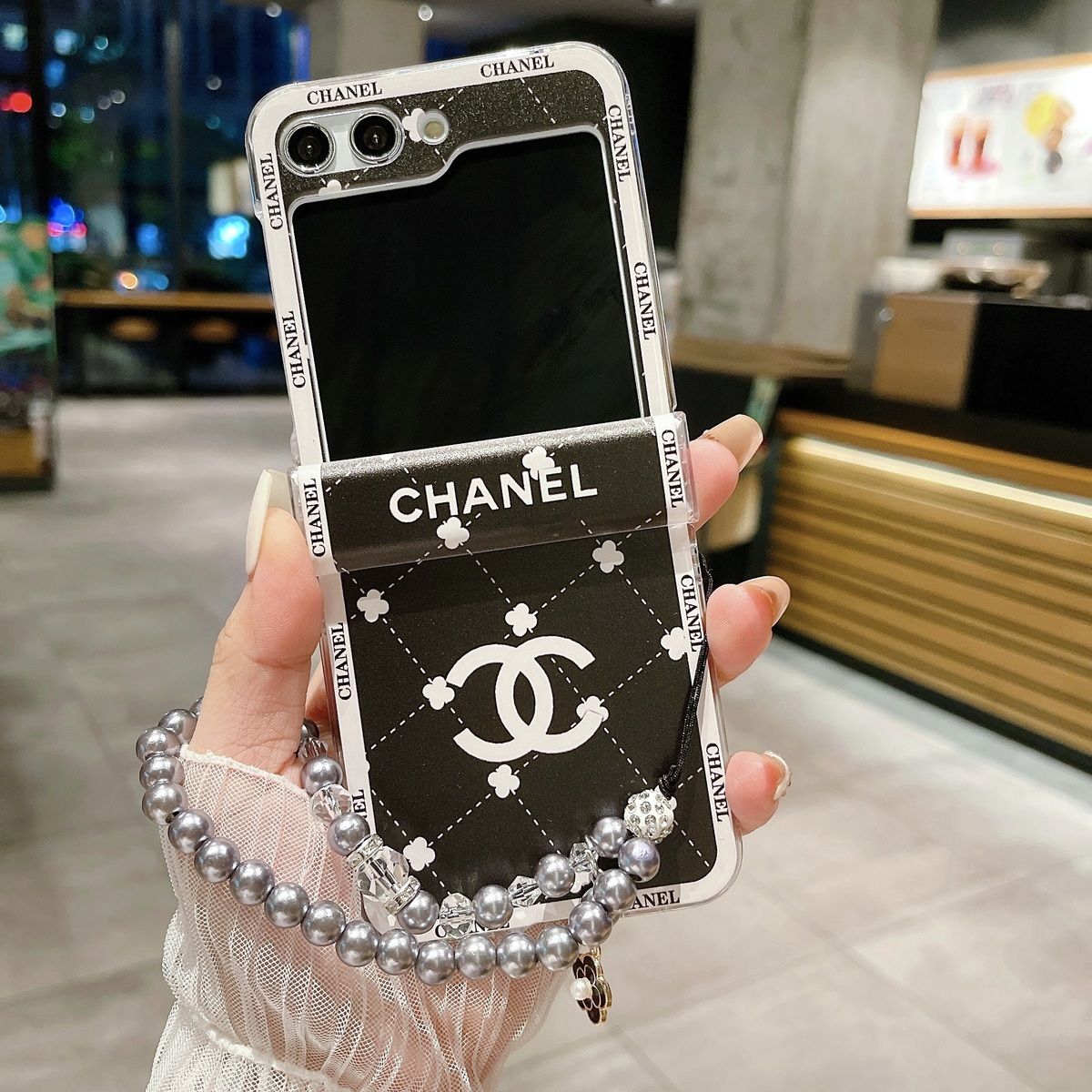 Fashion Pearl Wristband Case for Galaxy Z Flip