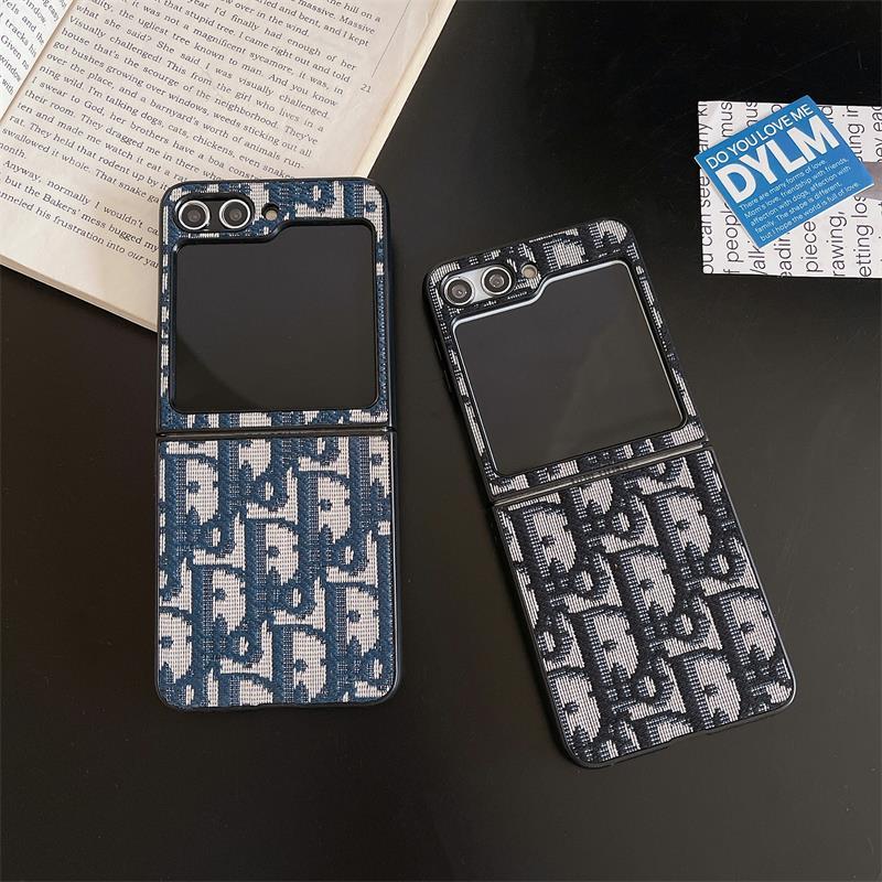 Retro Embossed Canvas Case for Galaxy Z Flip