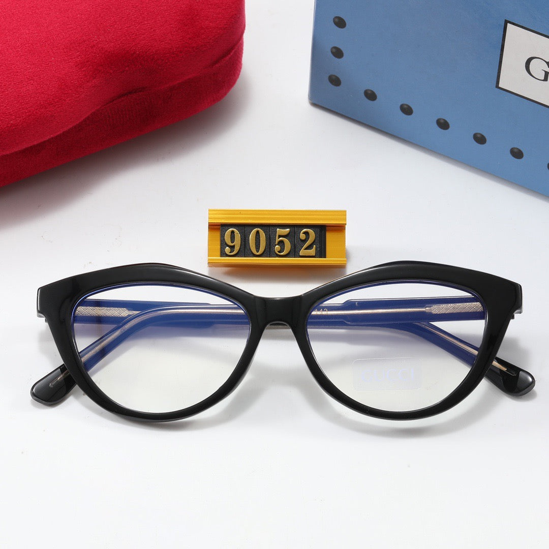 Cat-eye clear lens glasses