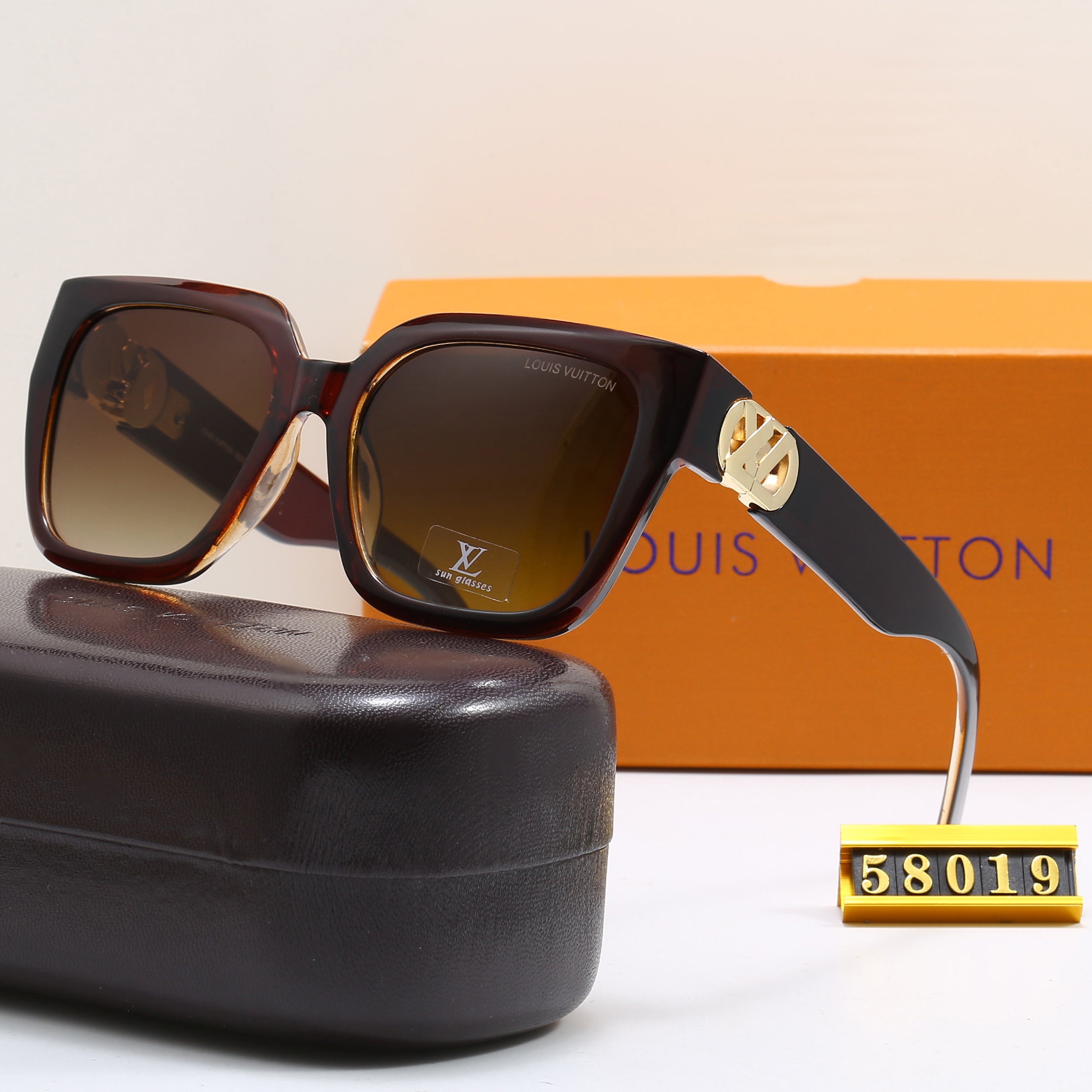 Large frame sunglasses case