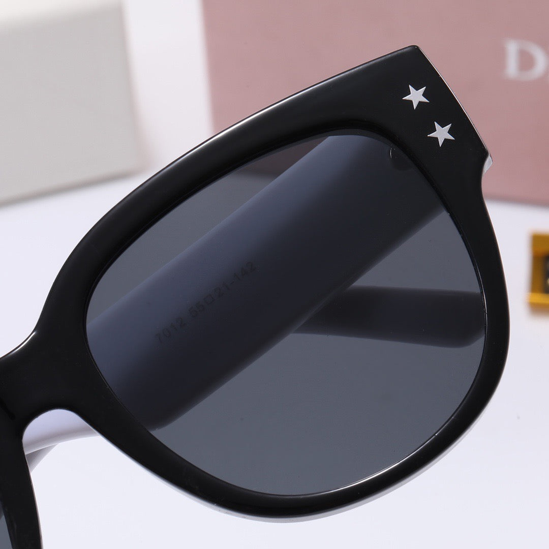 Fashionable Semi-circular Color Matching Sunglasses