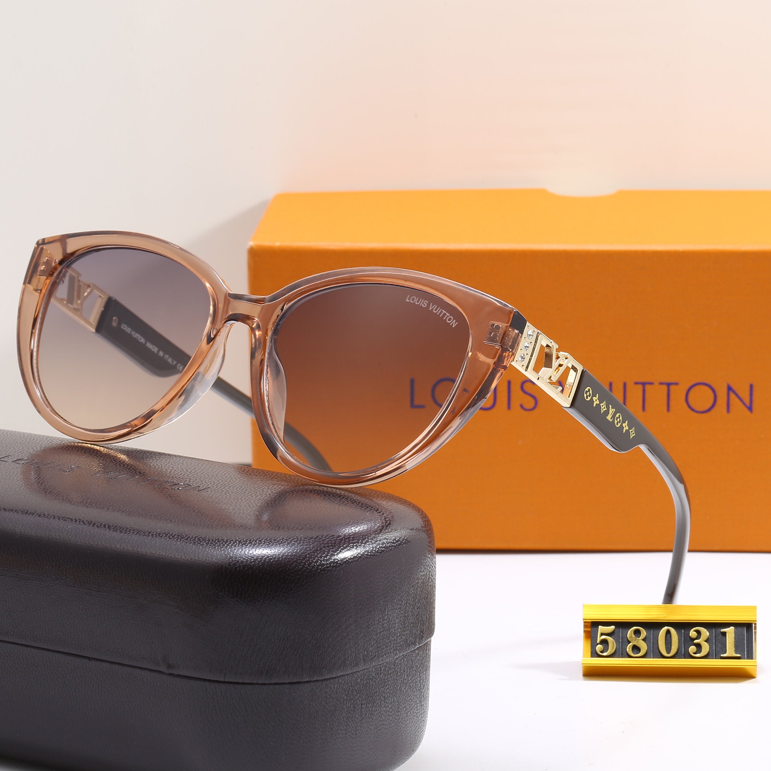 Luxury Cat-Eye Hollow Sunglasses