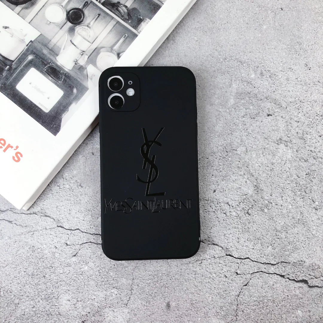 ALL BLACK LOGO CASE