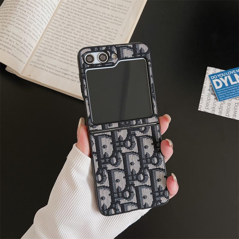 Retro Embossed Canvas Case for Galaxy Z Flip