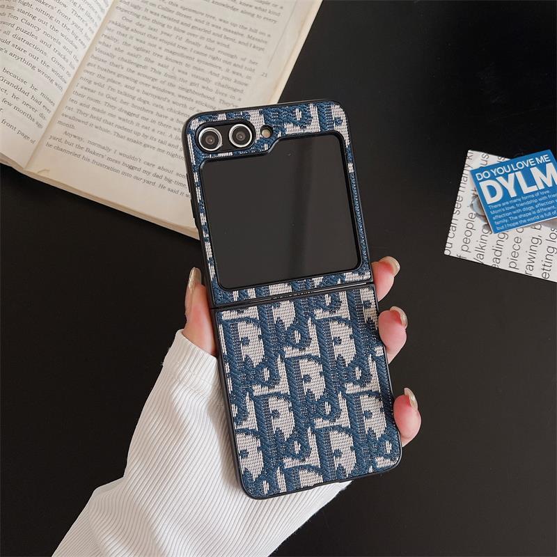 Retro Embossed Canvas Case for Galaxy Z Flip