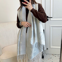 Fringed 100% cashmere shawl scarf