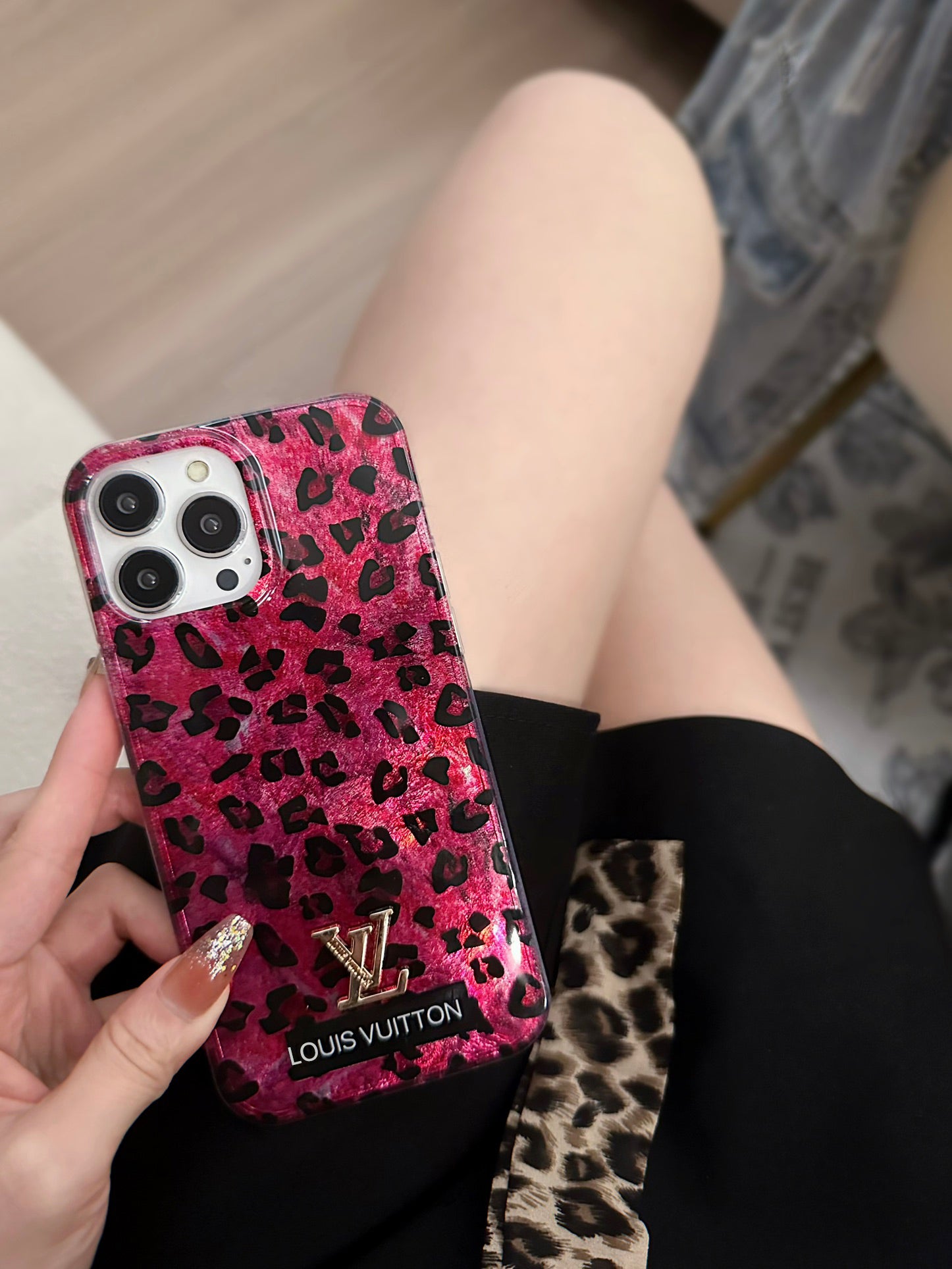 Fashionable Epoxy Leopard Print Case