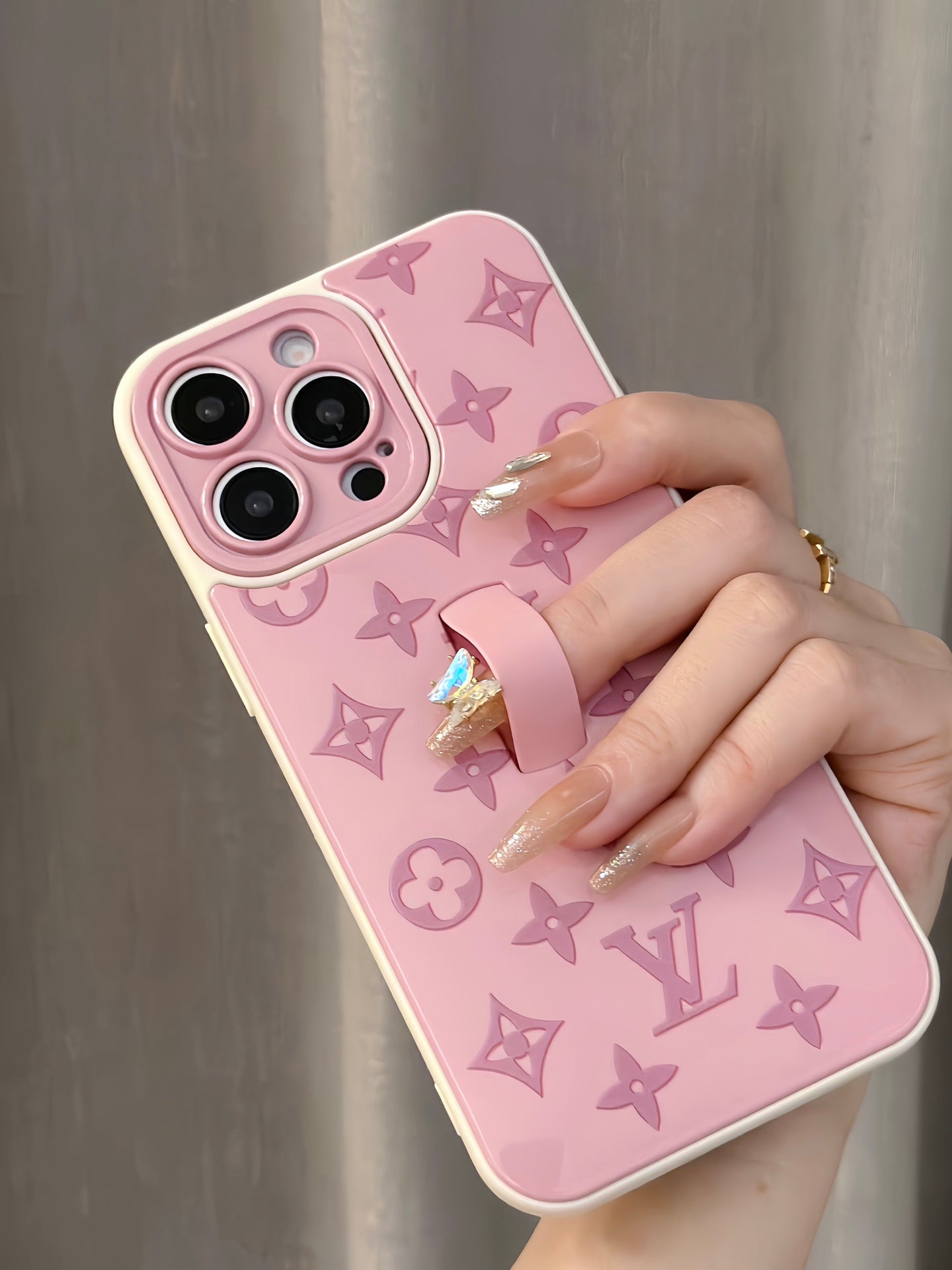 Fashionable ring silicone case