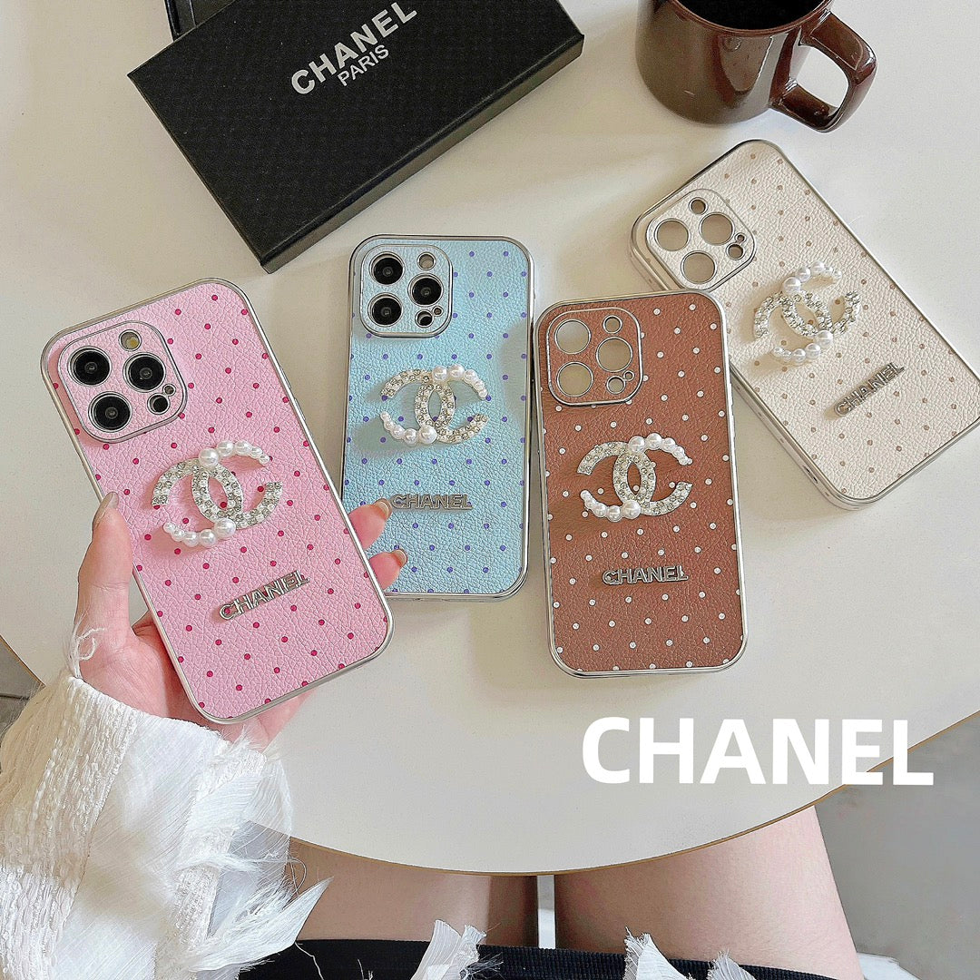 Ostrich pattern leather rhinestone case