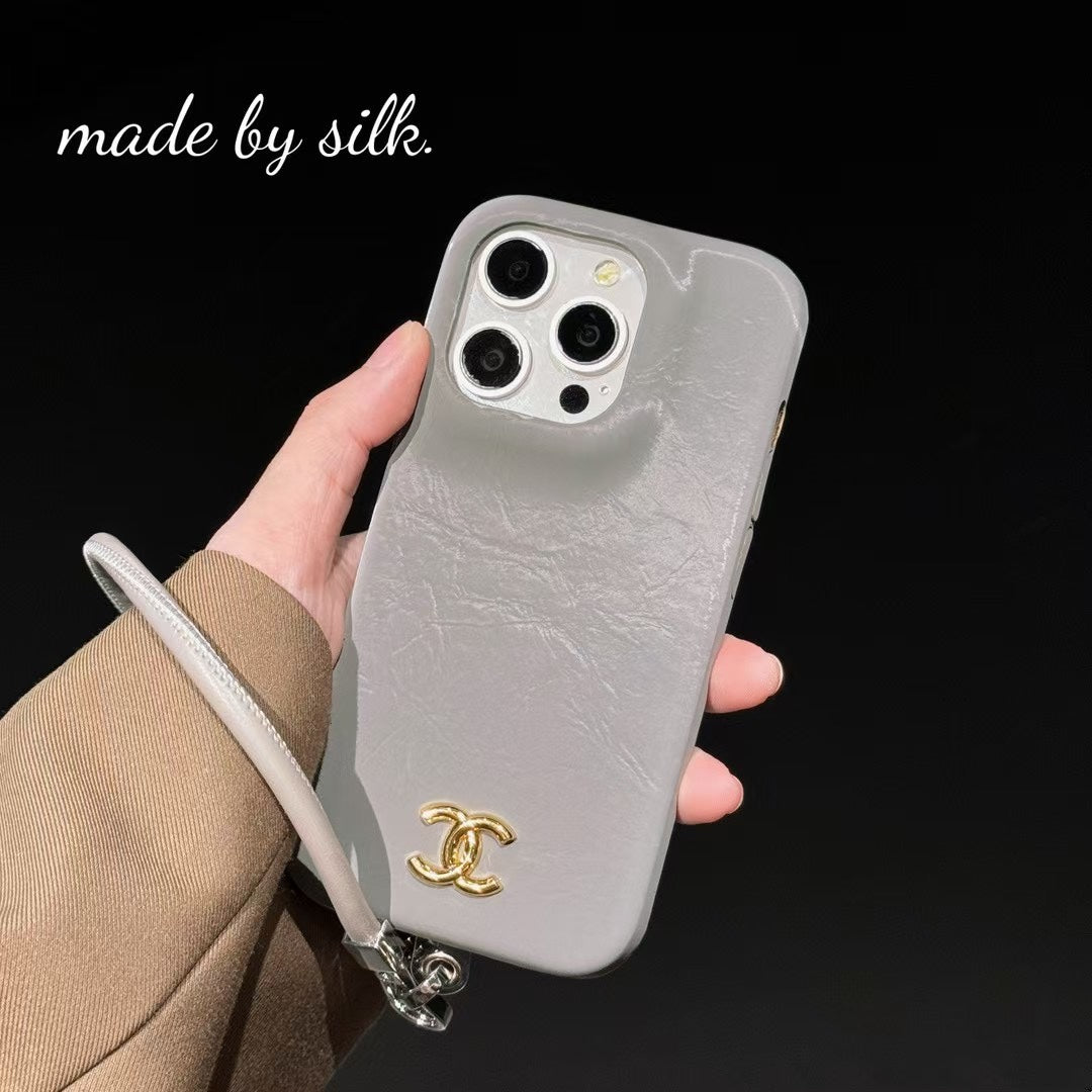 Fashionable leather case