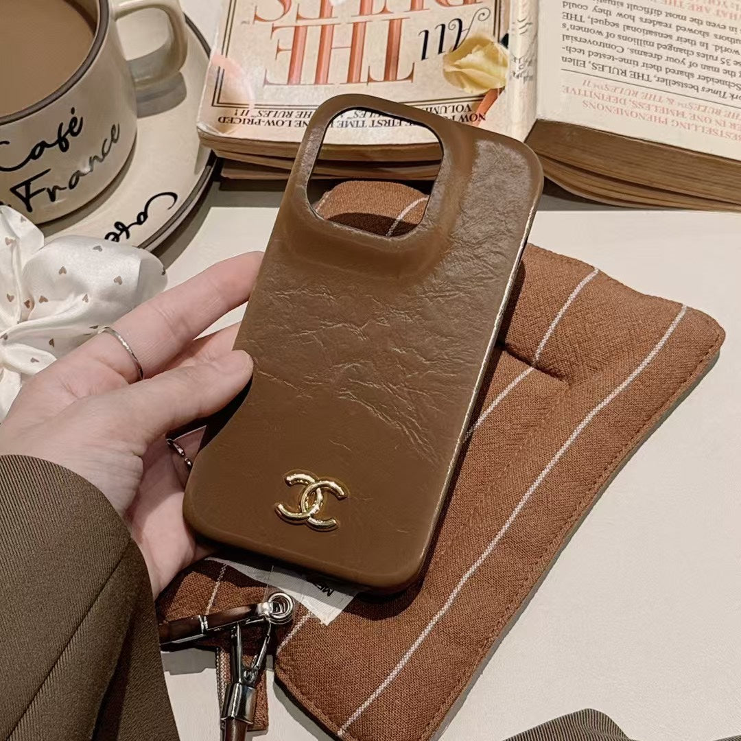 Fashionable leather case