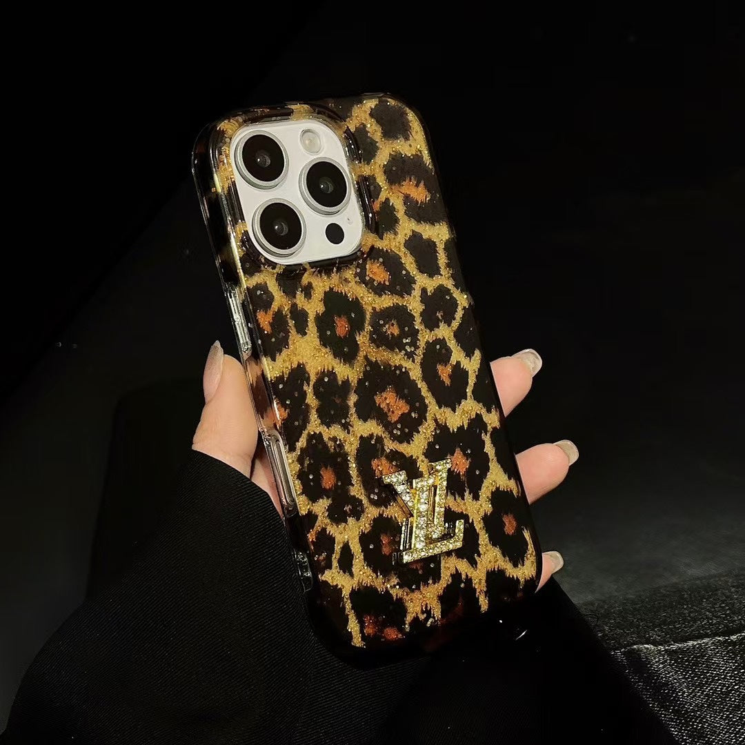 Luxurious sequined leopard print case