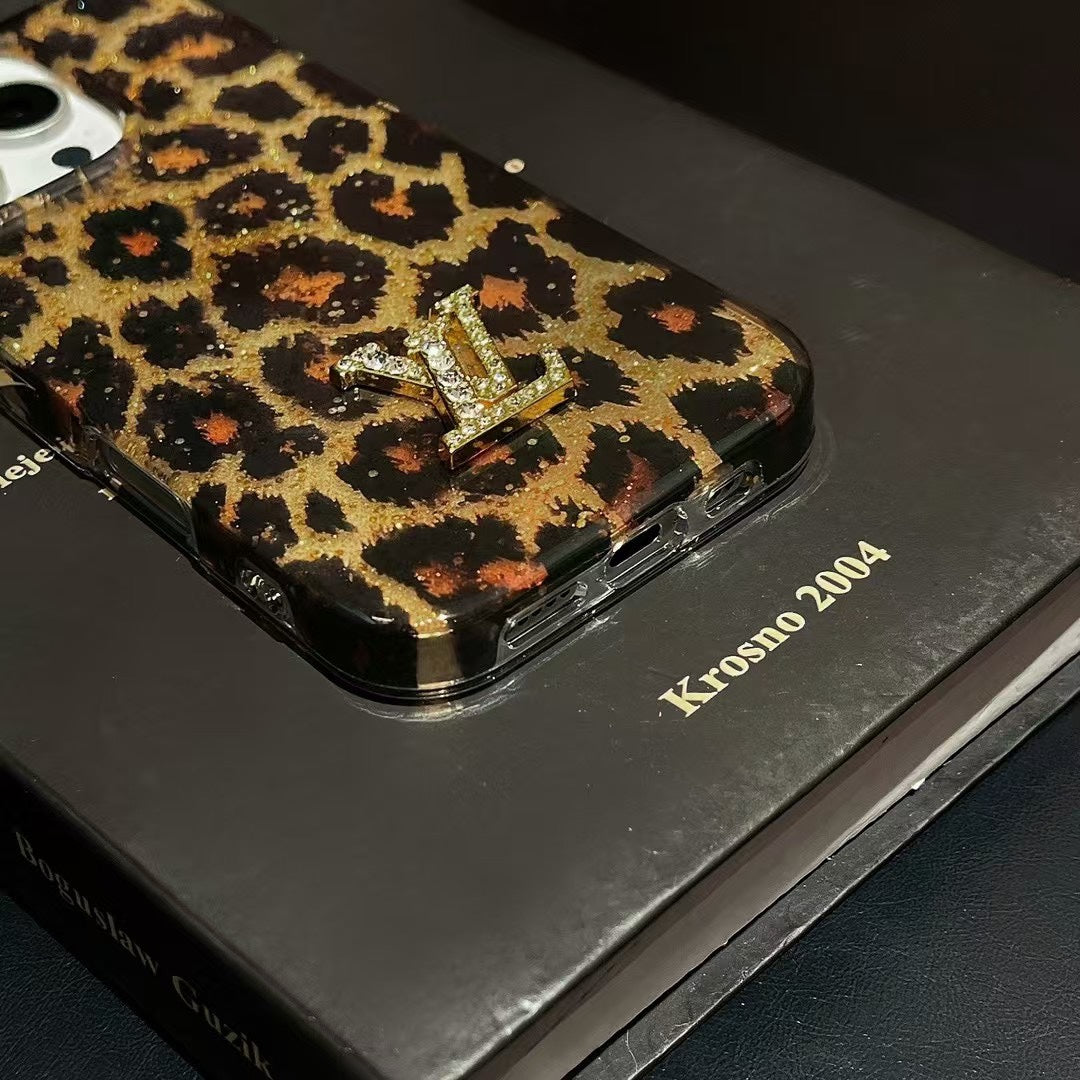 Luxurious sequined leopard print case