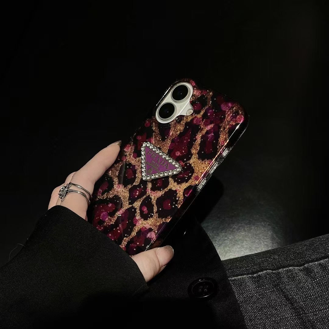 Luxurious sequined leopard print case