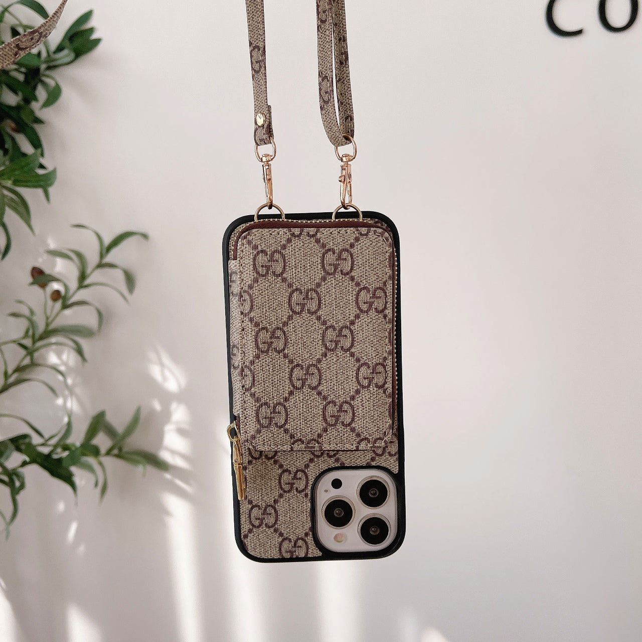 Luxury crossbody leather case