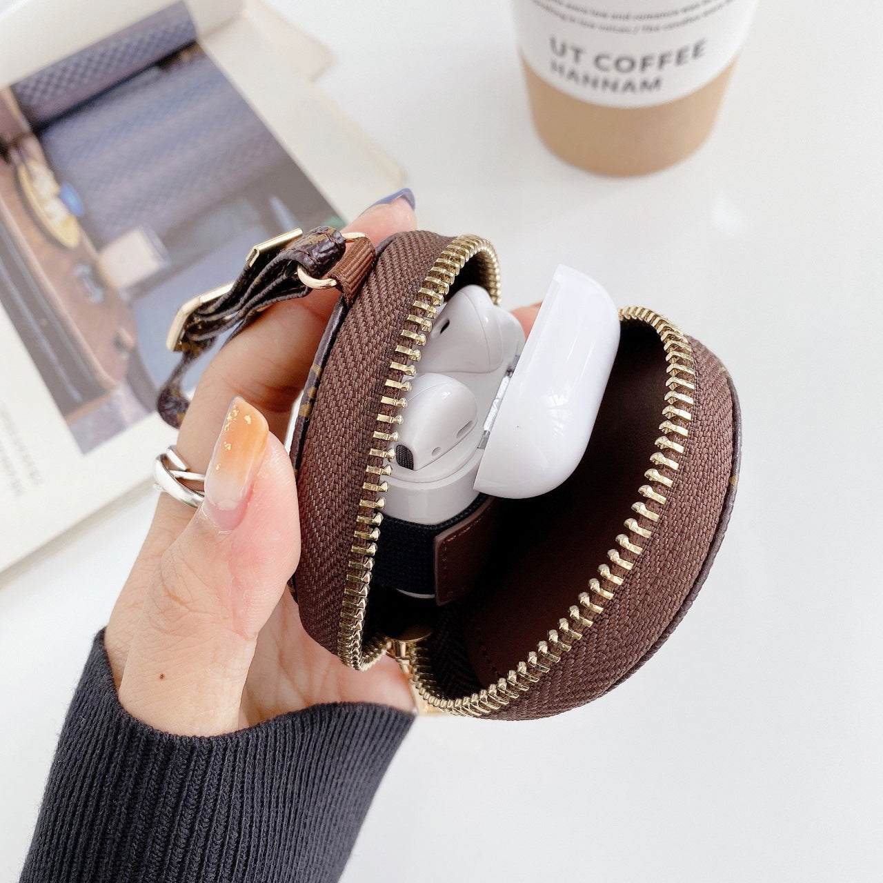 Luxurious Leather AirPods case