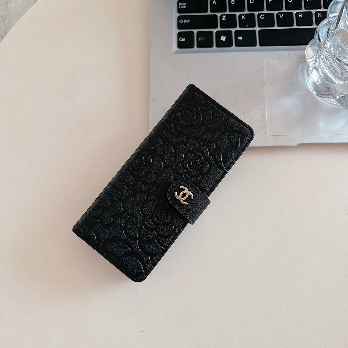 Camellia magnetic coin purse case